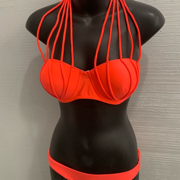 Bikini set - Picture 2 of 5